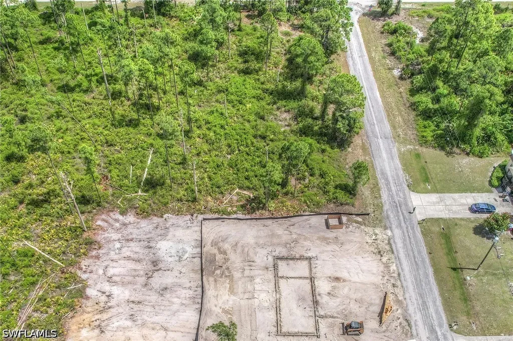 1081 Ainsworth Street E Lehigh Acres FL 33974