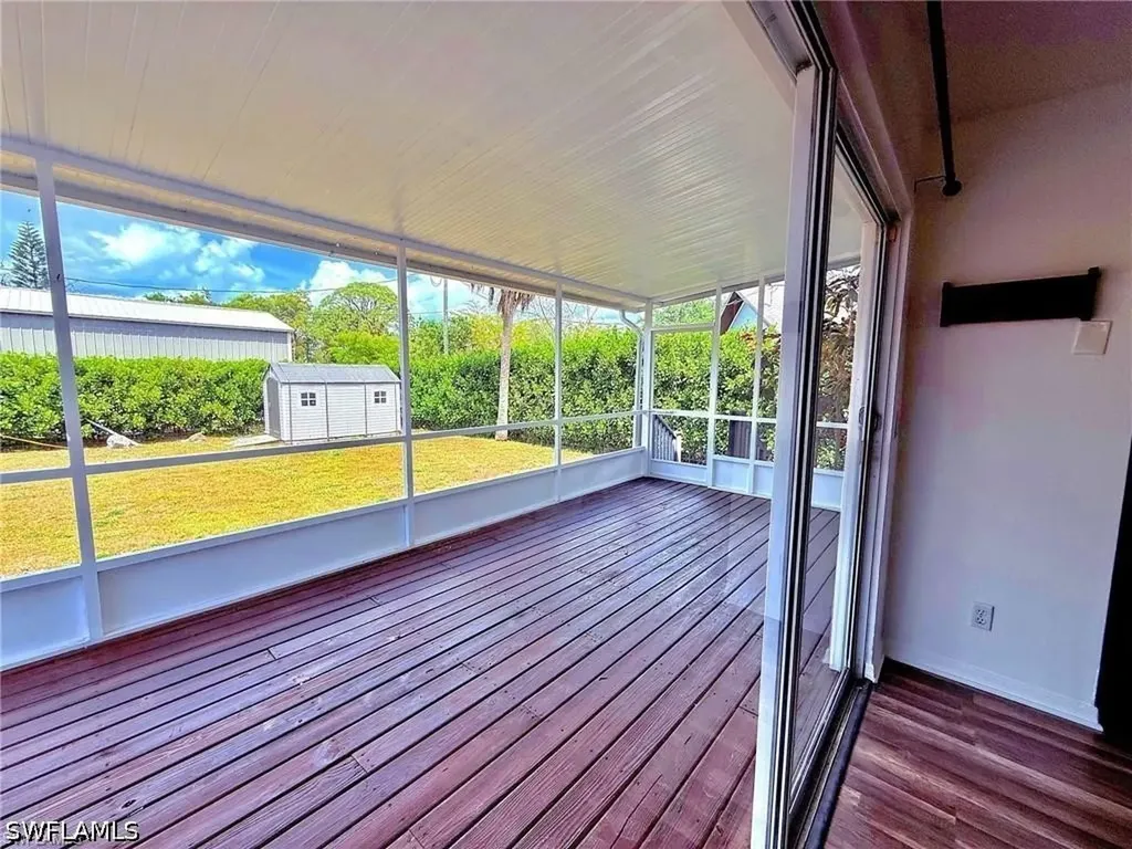 4211 Cindy Avenue Naples FL 34112