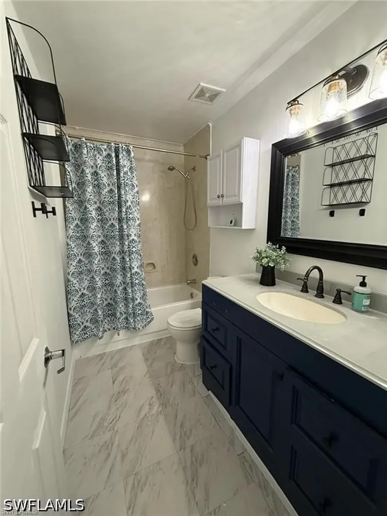 4211 Cindy Avenue Naples FL 34112