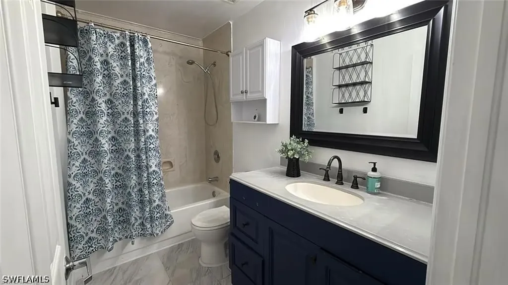 4211 Cindy Avenue Naples FL 34112