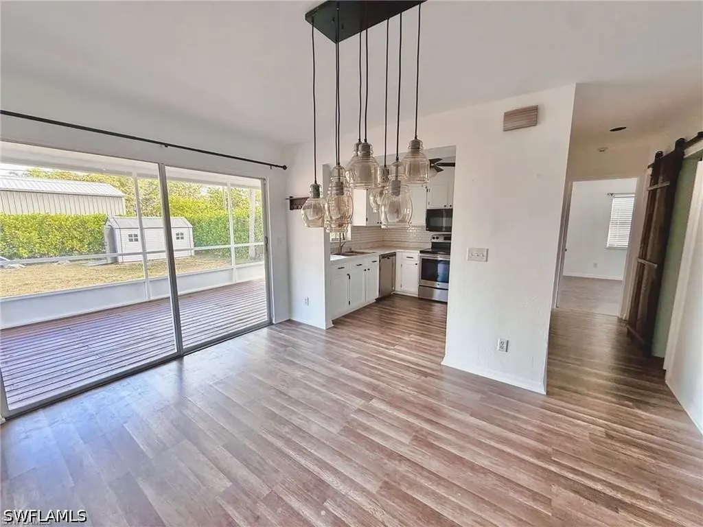 4211 Cindy Avenue Naples FL 34112