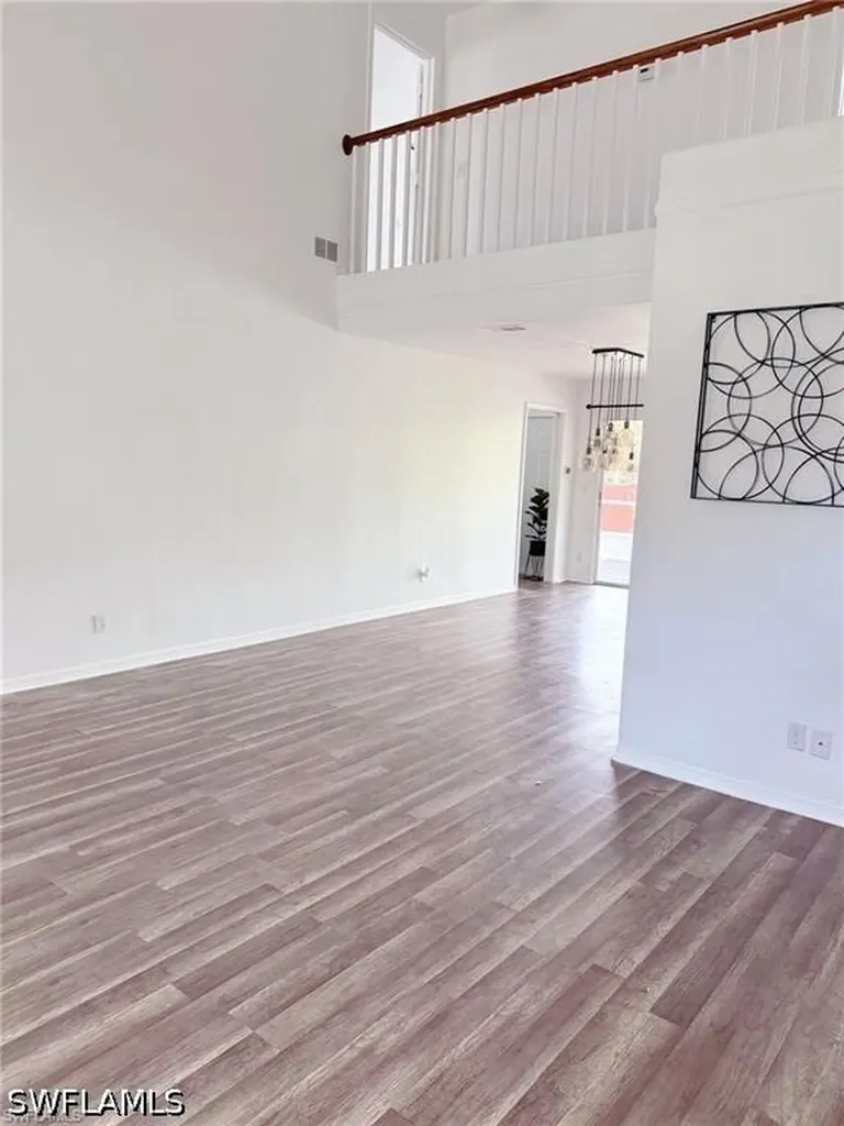 4211 Cindy Avenue Naples FL 34112