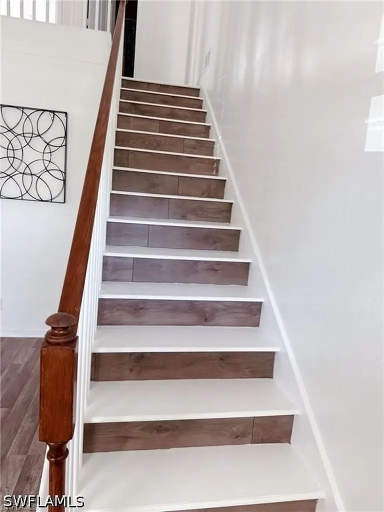 4211 Cindy Avenue Naples FL 34112