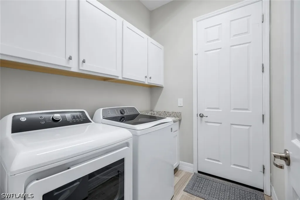 28029 Foxrock Court Bonita Springs FL 34135