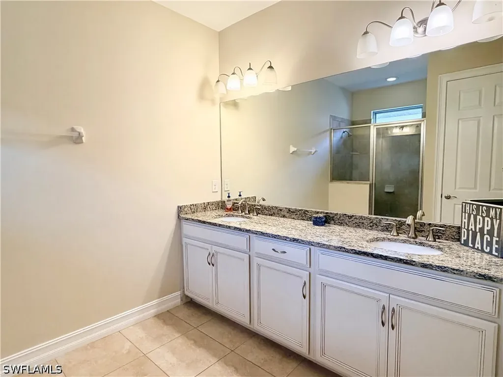 16432 Aberdeen Way Naples FL 34110