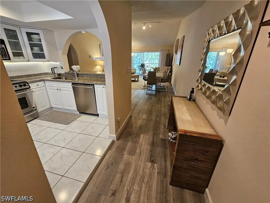 668 Mardel Court Naples FL 34104
