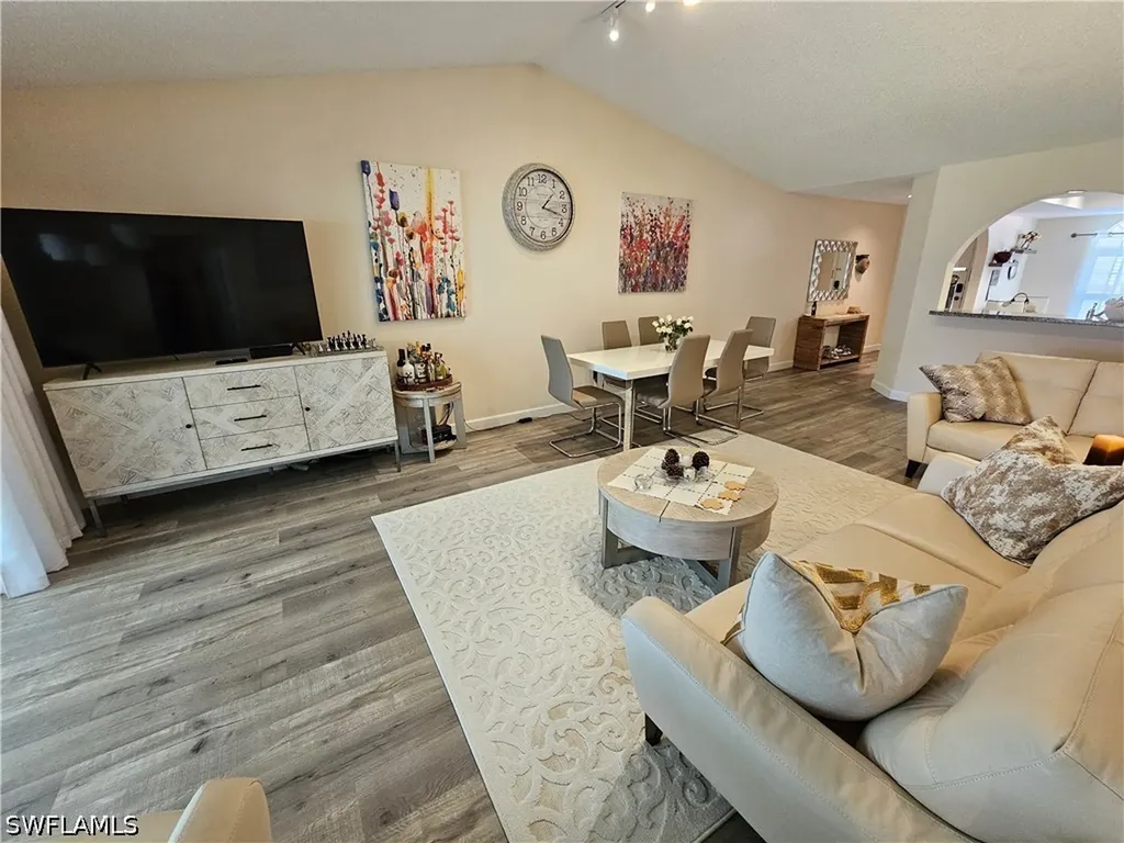 668 Mardel Court Naples FL 34104