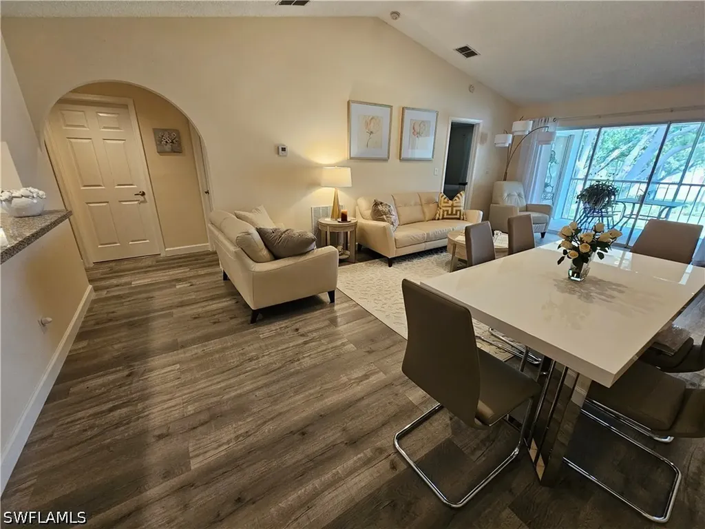 668 Mardel Court Naples FL 34104