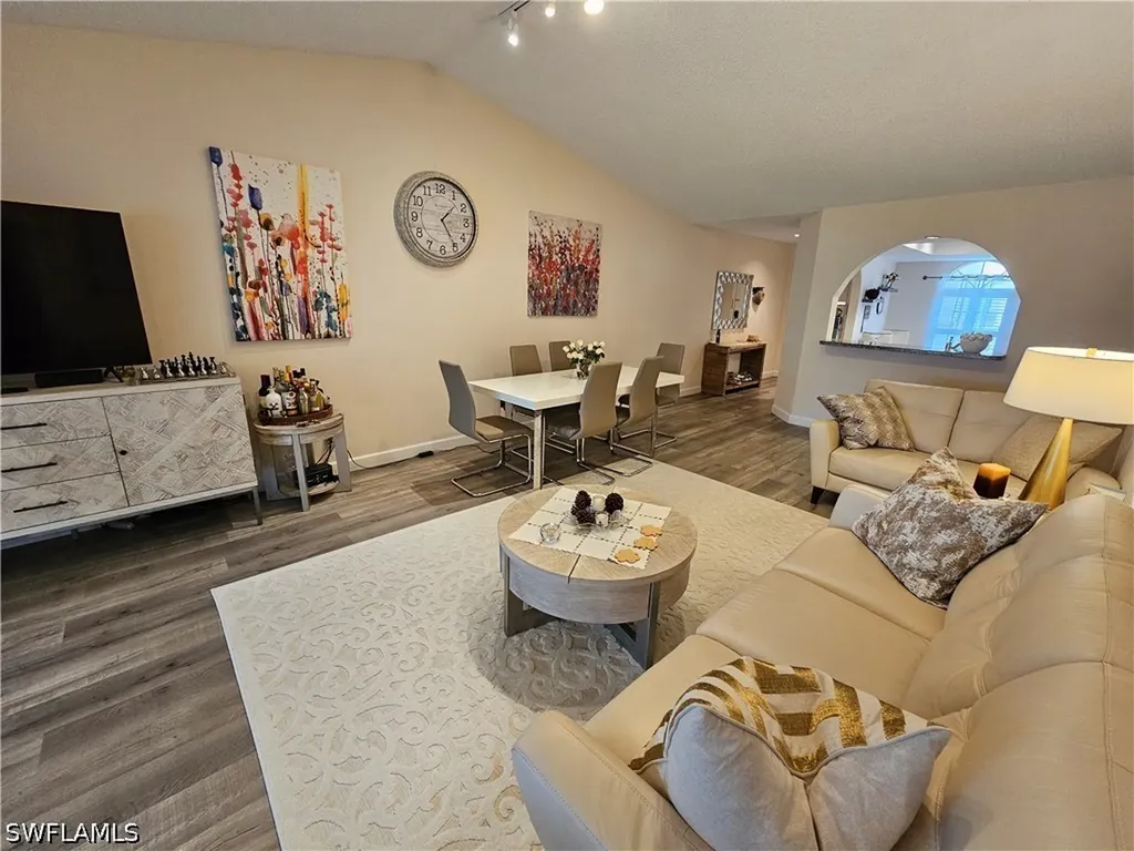 668 Mardel Court Naples FL 34104