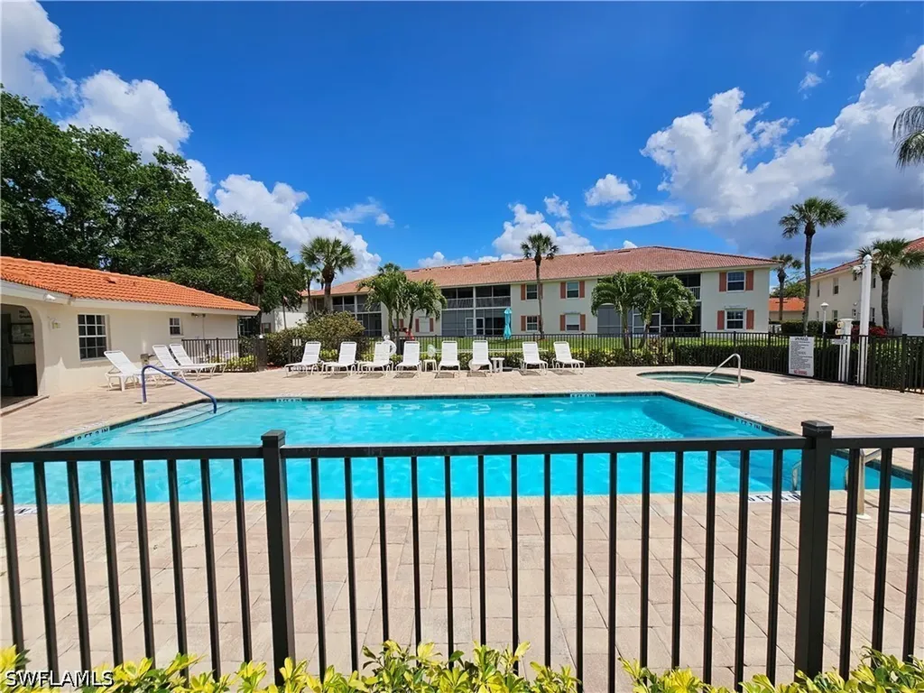 668 Mardel Court Naples FL 34104