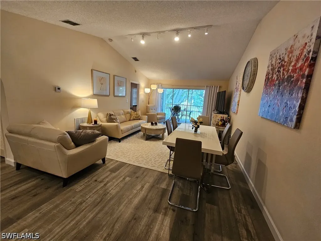 668 Mardel Court Naples FL 34104