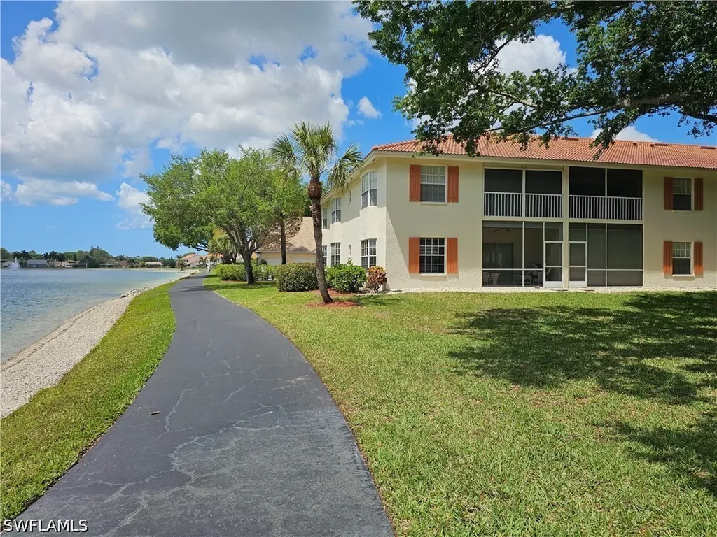 668 Mardel Court Naples FL 34104