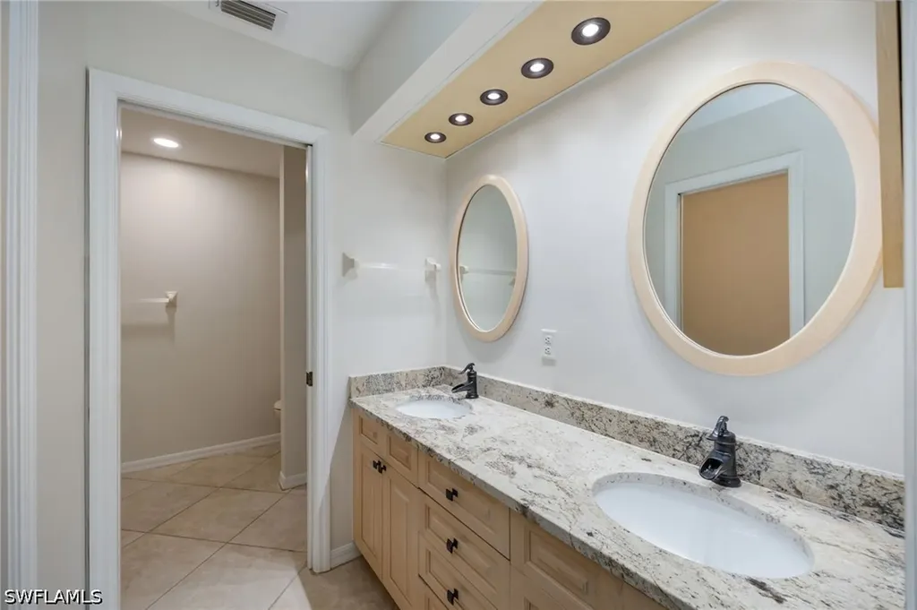 770 Waterford Drive Naples FL 34113