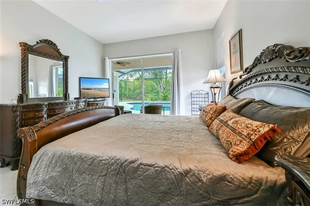 6545 Chestnut Circle Naples FL 34109