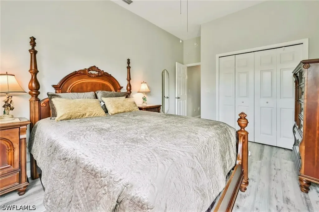 6545 Chestnut Circle Naples FL 34109