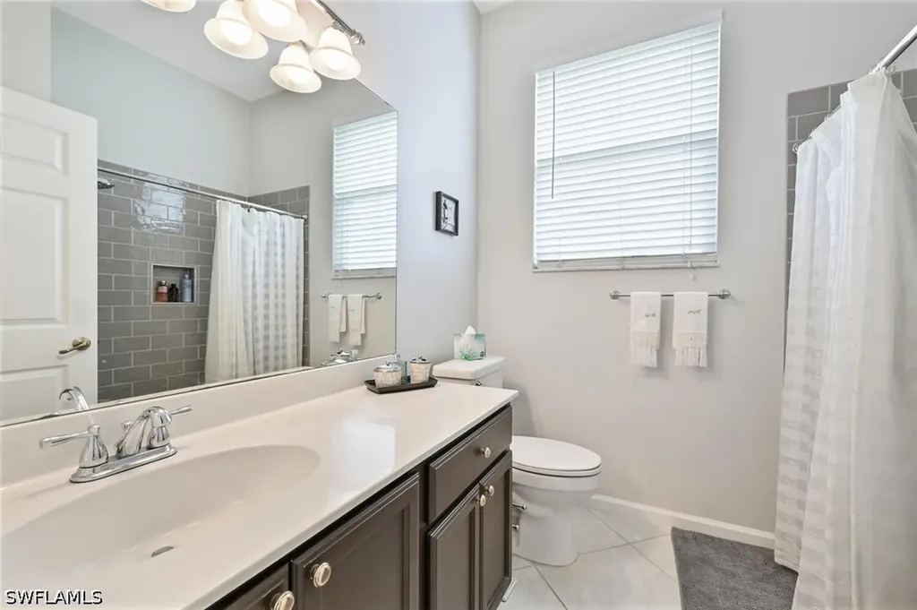 6545 Chestnut Circle Naples FL 34109