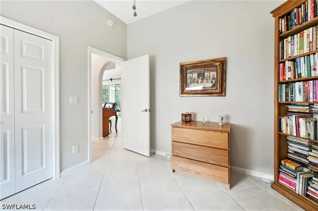 6545 Chestnut Circle Naples FL 34109