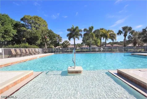 6545 Chestnut Circle Naples FL 34109