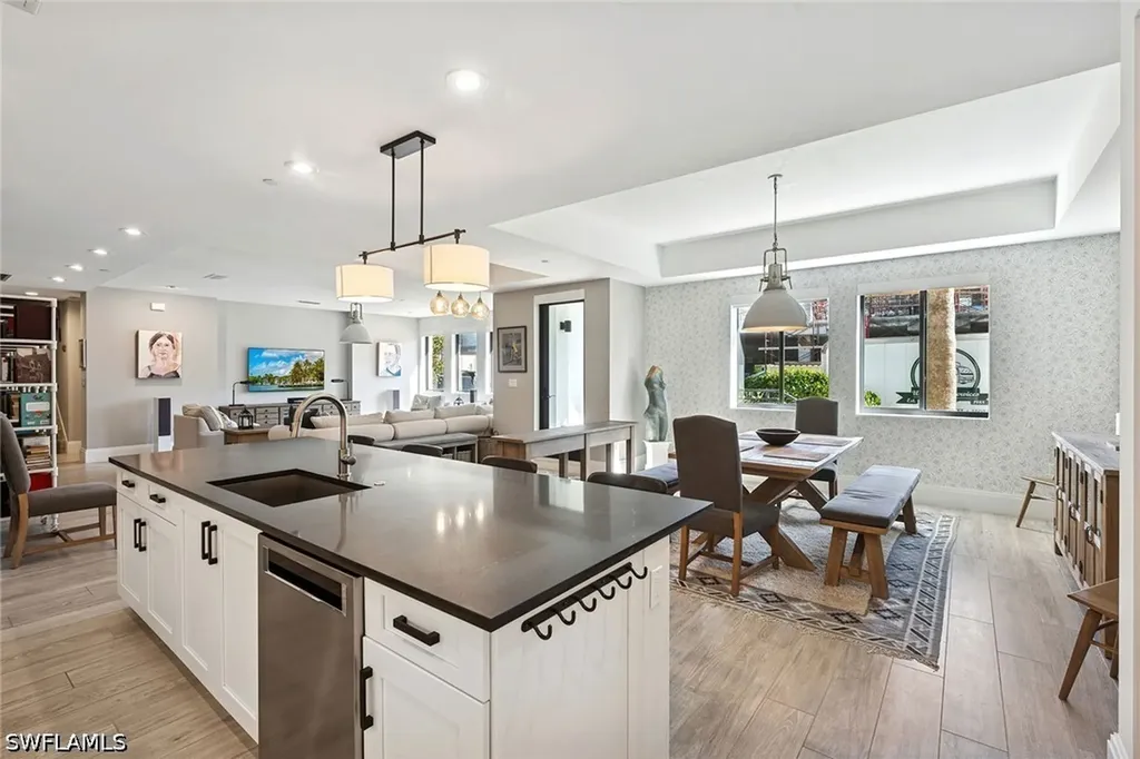 1135 3rd Avenue S Naples FL 34102
