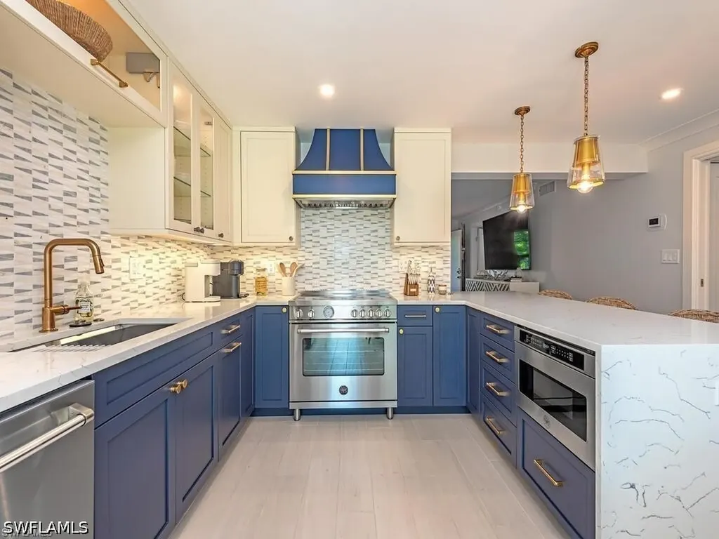 1222 Gordon Drive Naples FL 34102