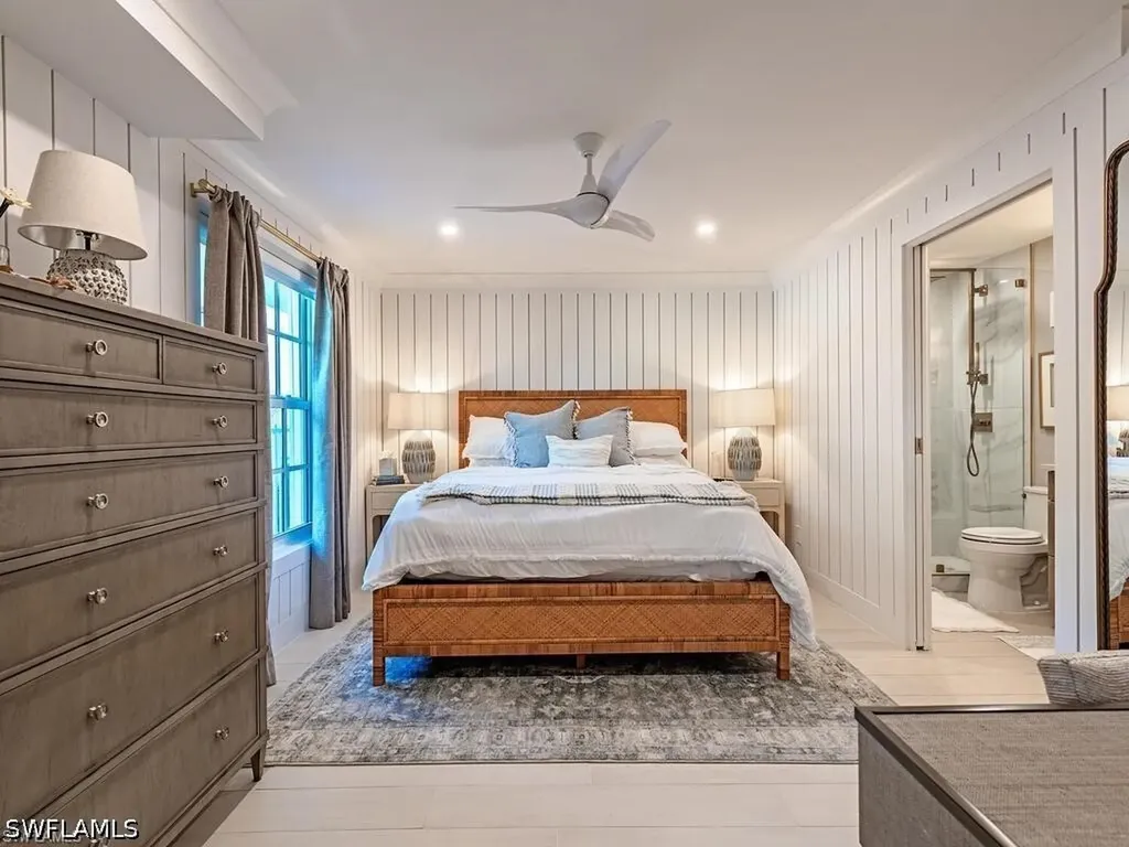 1222 Gordon Drive Naples FL 34102