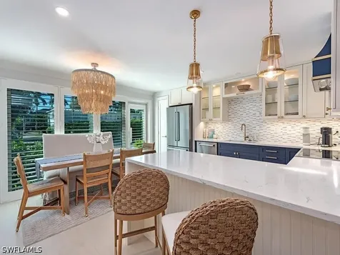 1222 Gordon Drive