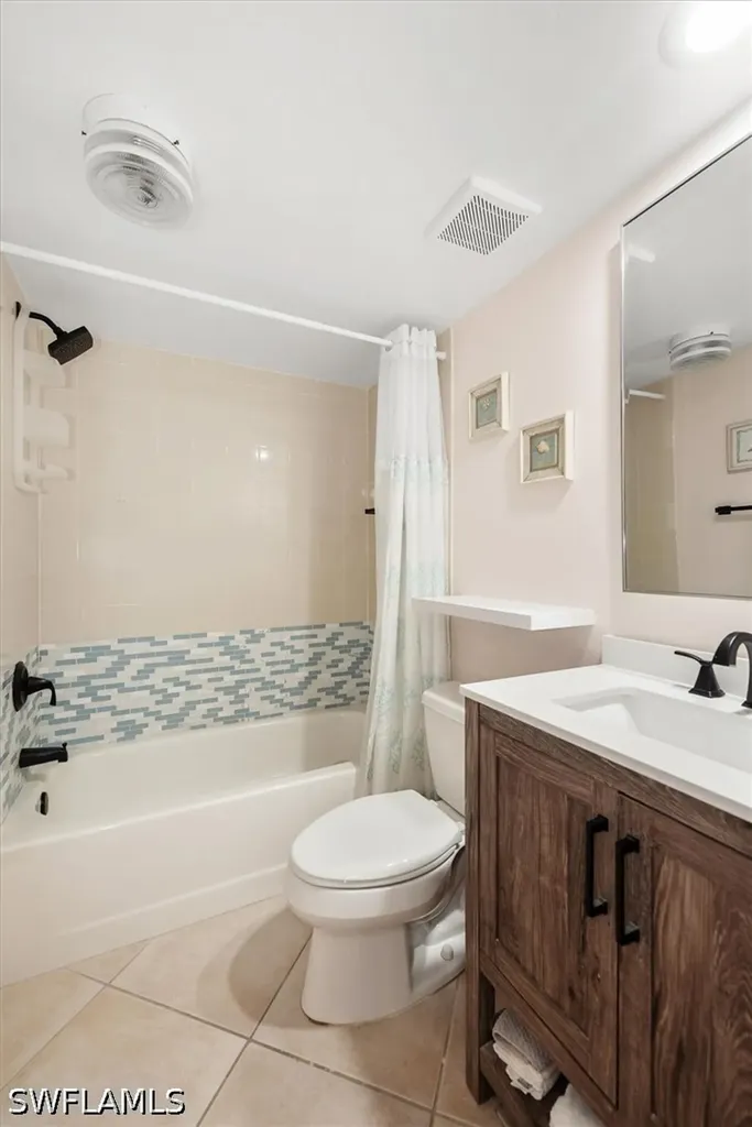 811 W Elkcam Circle Marco Island FL 34145