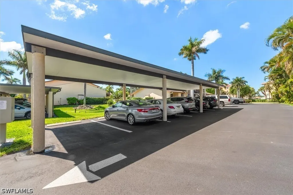 811 W Elkcam Circle Marco Island FL 34145