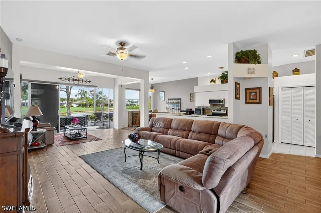 9131 Old Hickory Circle Fort Myers FL 33912