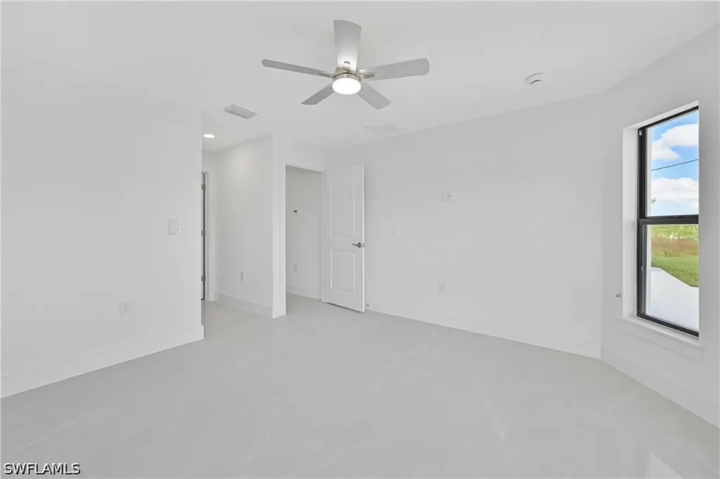 4711 27th Street SW Lehigh Acres FL 33973