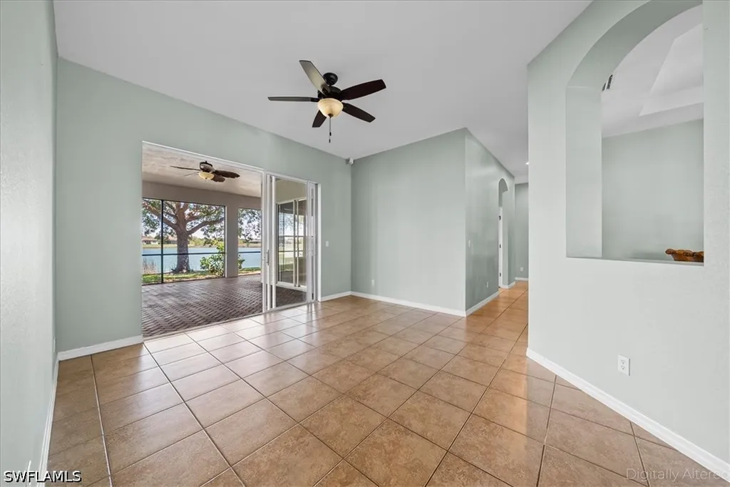 2099 Grove Drive Naples FL 34120