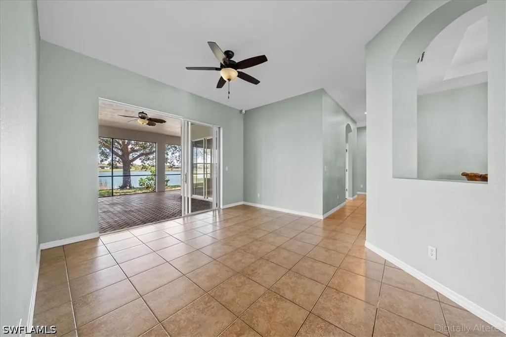 2099 Grove Drive Naples FL 34120