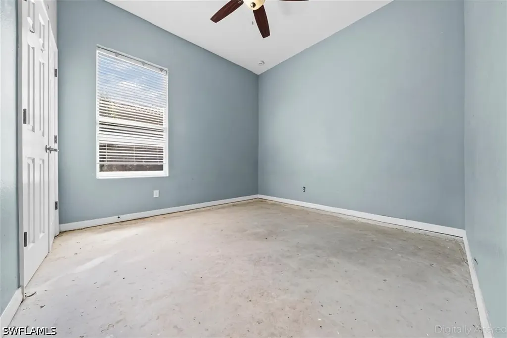 2099 Grove Drive Naples FL 34120