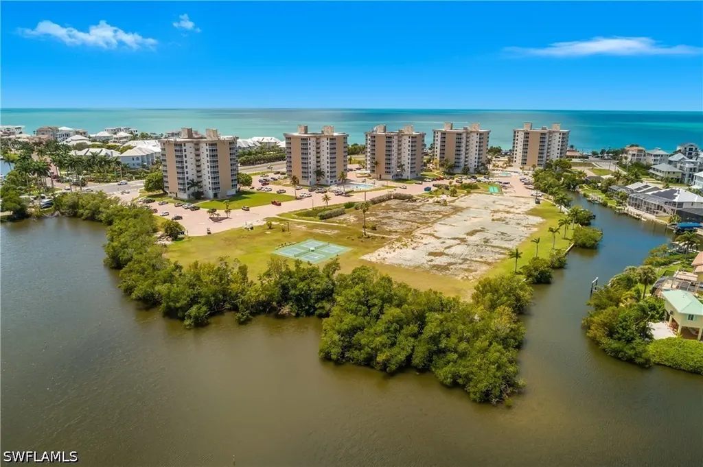 5800 Bonita Beach Road SW Bonita Springs FL 34134