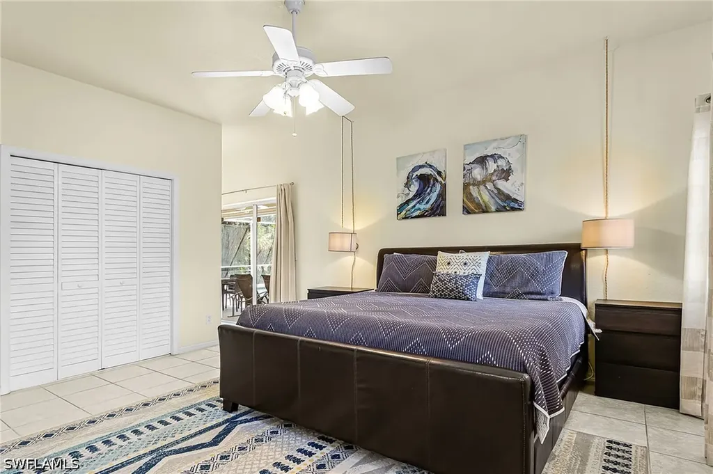 1217 SW 1st Avenue Cape Coral FL 33991