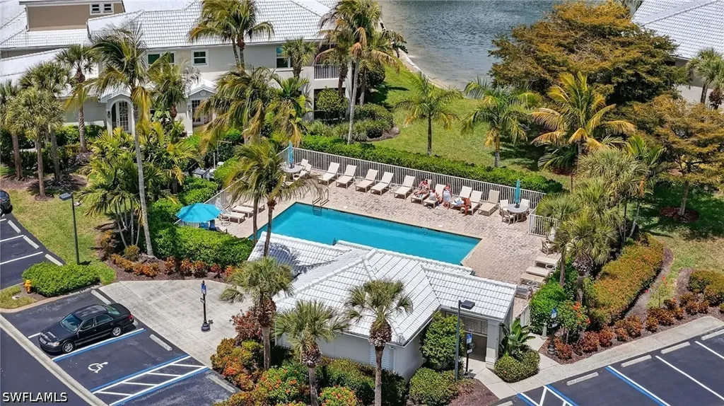4655 Hawks Nest Way Naples FL 34114