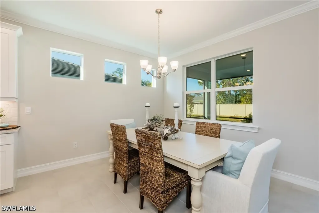 267 Tamarindo Lane Naples FL 34114