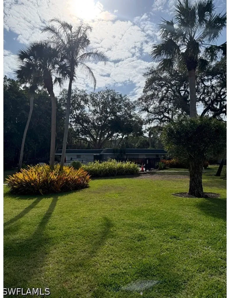 27249 Pullen Avenue Bonita Springs FL 34135