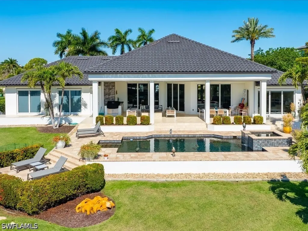 1061 E Inlet Drive Marco Island FL 34145