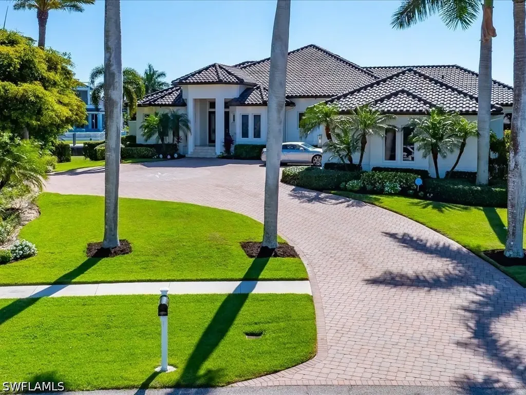 1061 E Inlet Drive Marco Island FL 34145