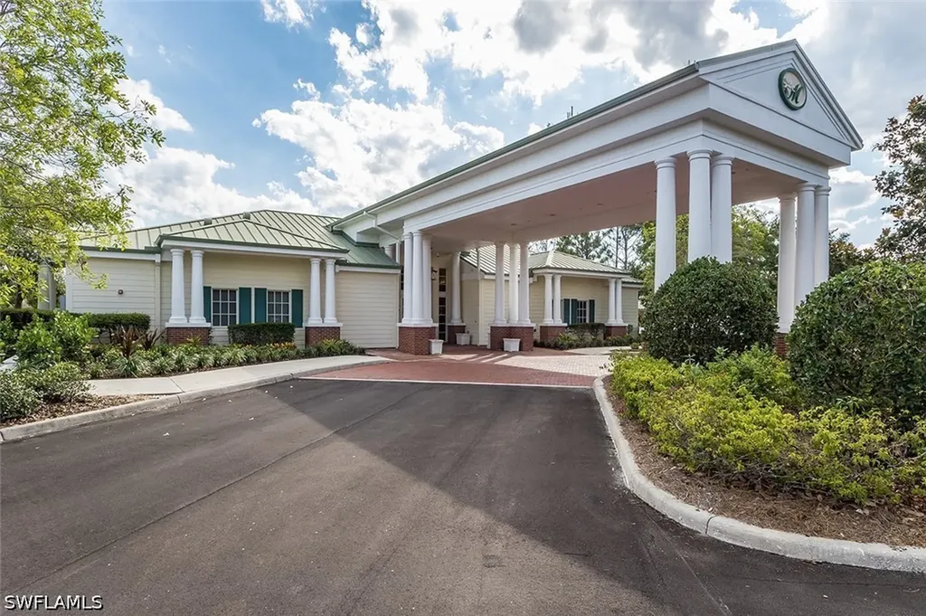 3586 Crosswater Drive North Fort Myers FL 33917