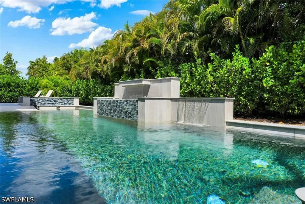 767 Park Shore Drive Naples FL 34103