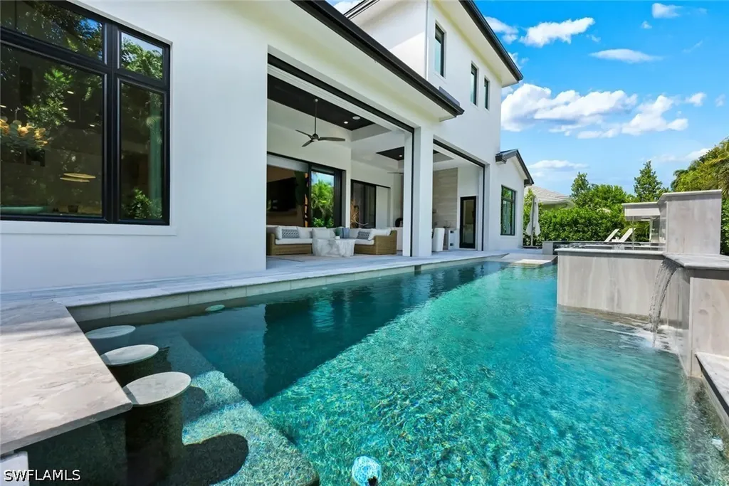 767 Park Shore Drive Naples FL 34103