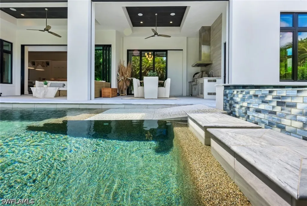 767 Park Shore Drive Naples FL 34103