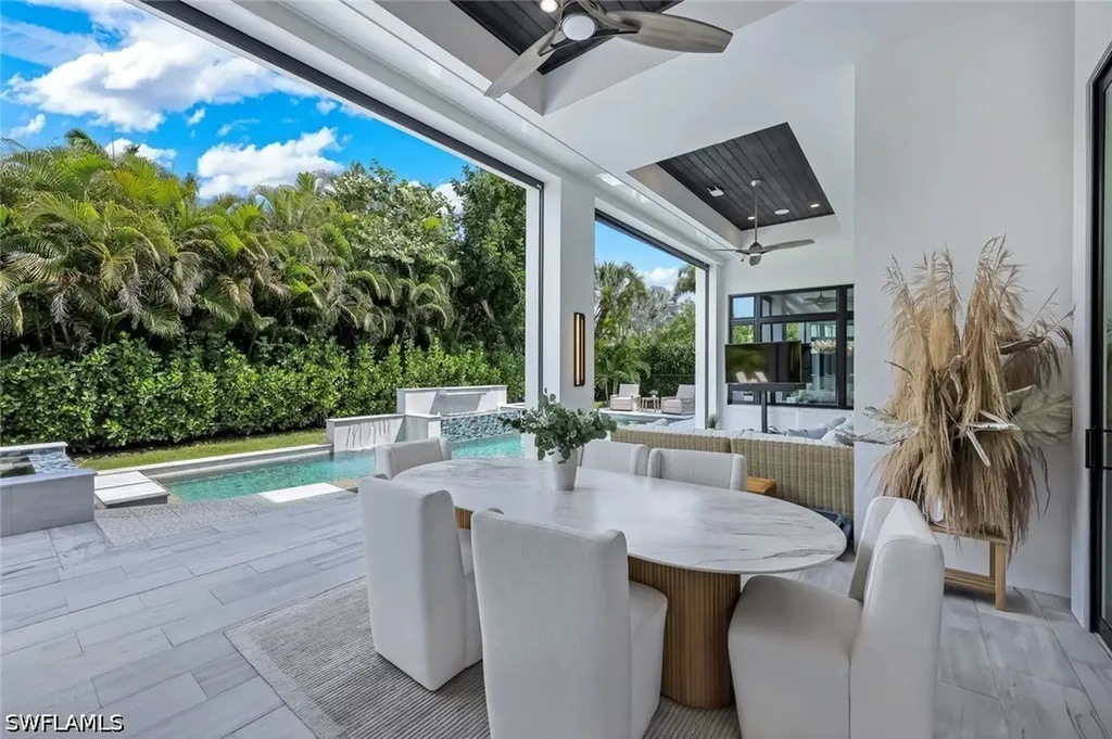 767 Park Shore Drive Naples FL 34103