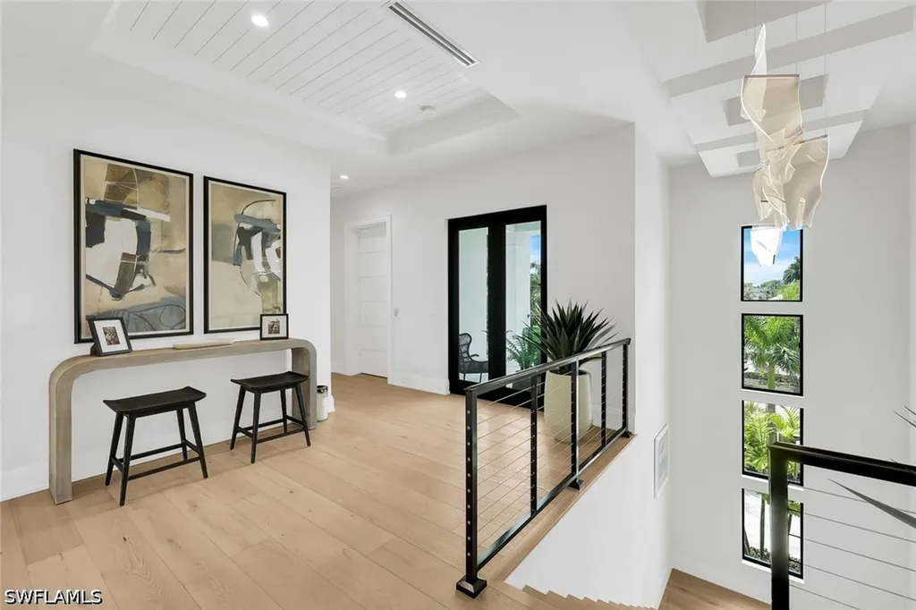 767 Park Shore Drive Naples FL 34103
