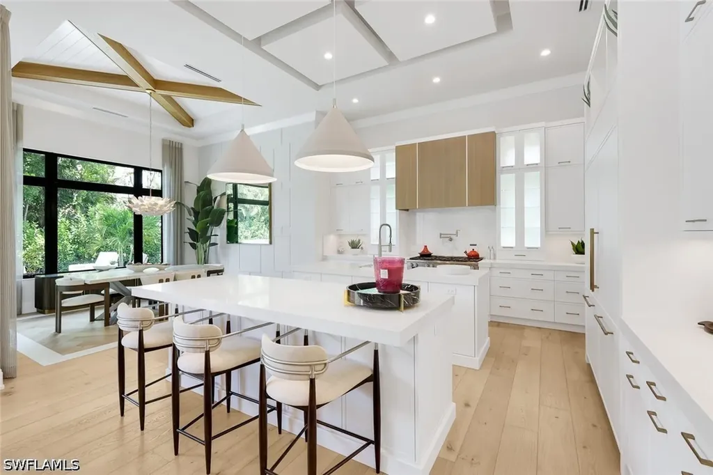 767 Park Shore Drive Naples FL 34103