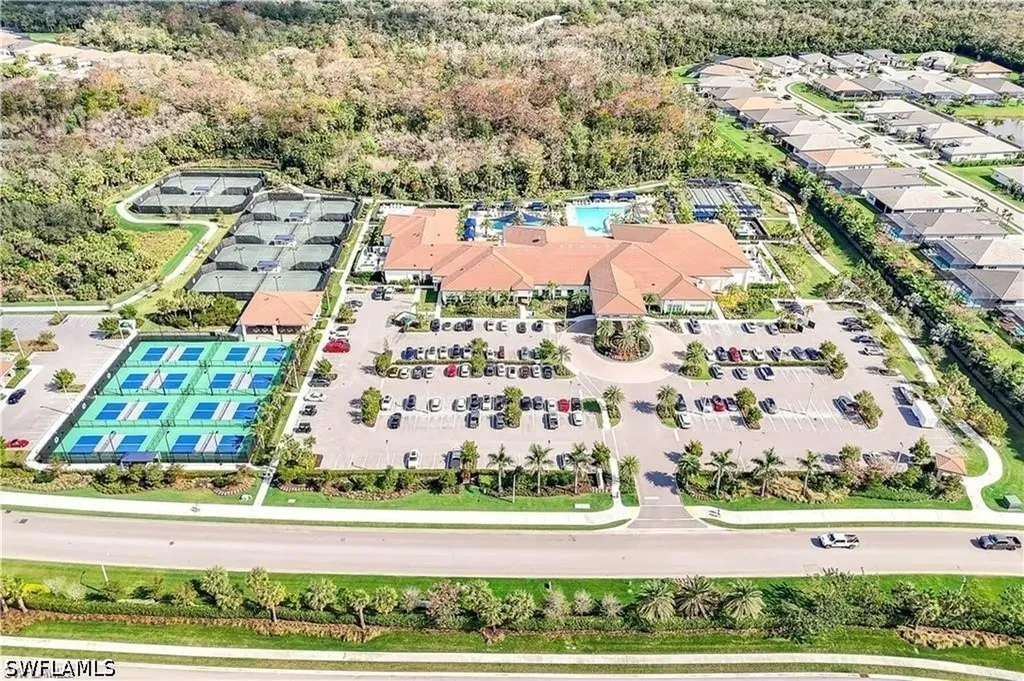 12092 Eucalyptus Way Naples FL 34120