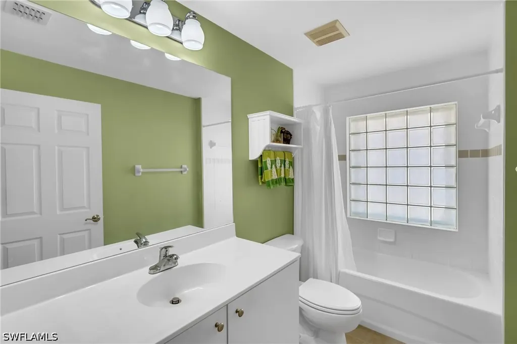 8832 Cascades Isle Boulevard Estero FL 33928