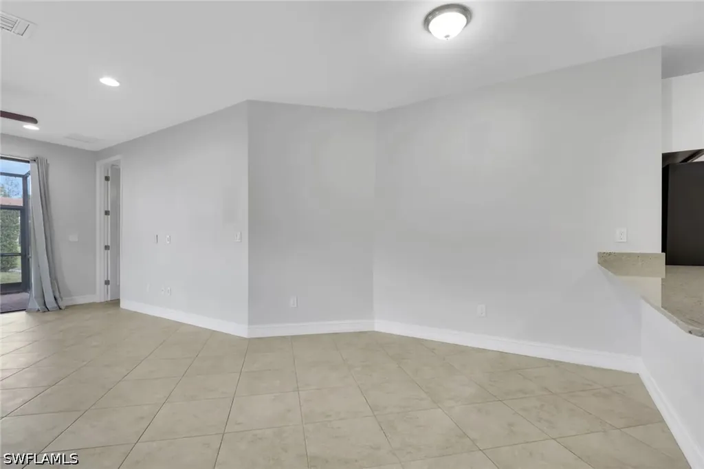 7738 Bristol Circle Naples FL 34120